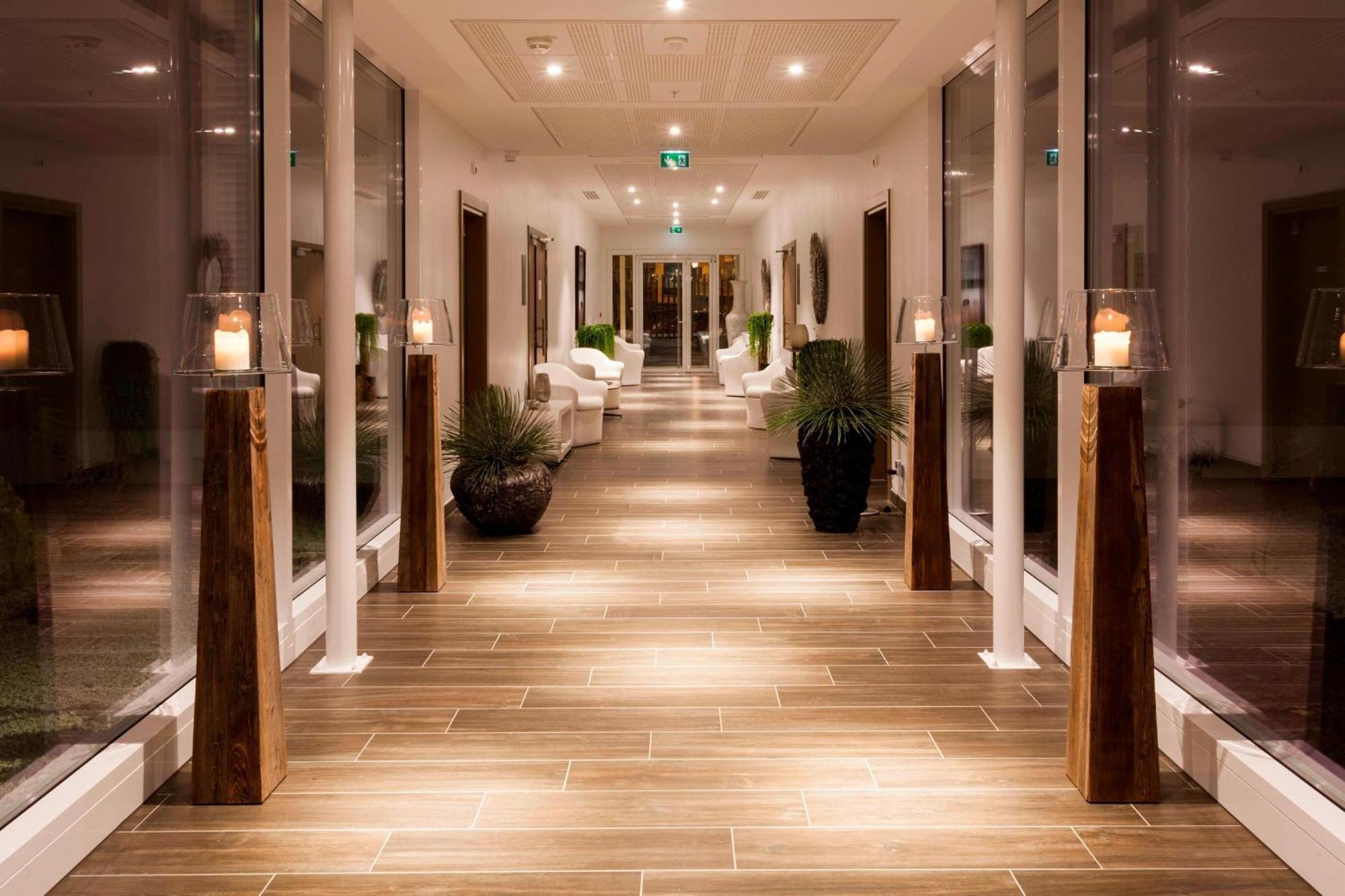 Ac Hotel By Marriott Paris Le Bourget Airport Dugny Eksteriør billede