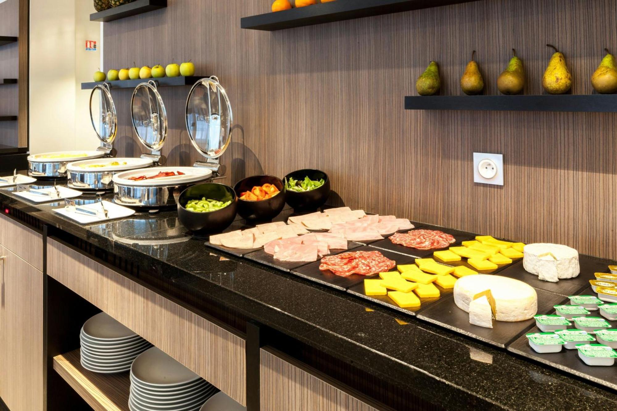 Ac Hotel By Marriott Paris Le Bourget Airport Dugny Eksteriør billede