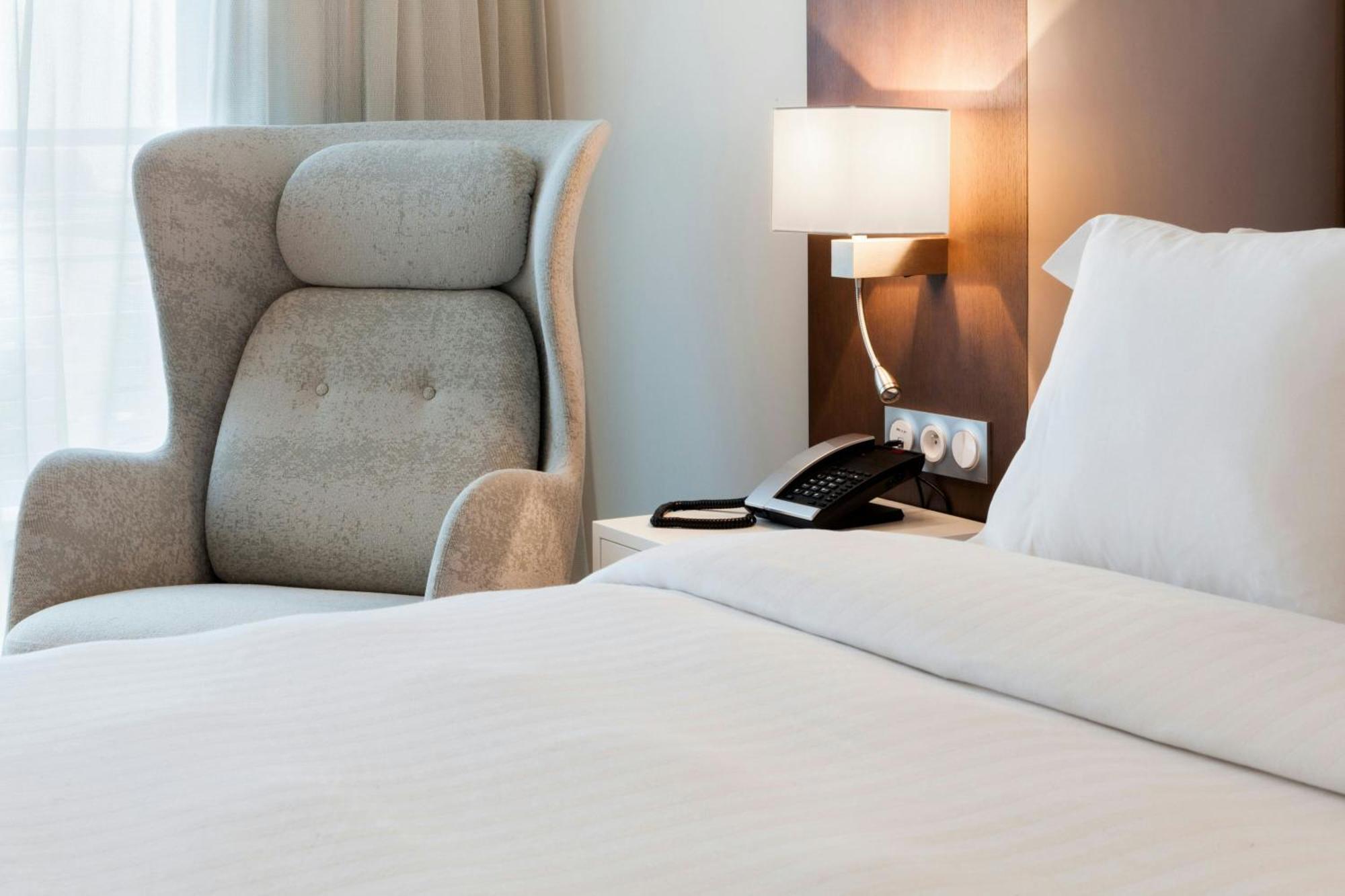 Ac Hotel By Marriott Paris Le Bourget Airport Dugny Eksteriør billede