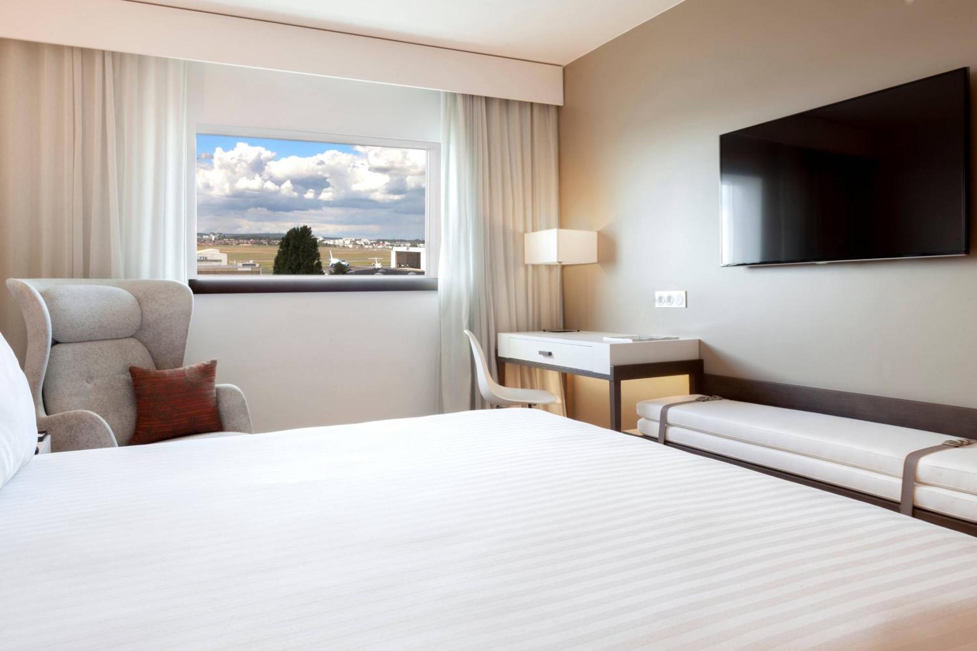 Ac Hotel By Marriott Paris Le Bourget Airport Dugny Eksteriør billede